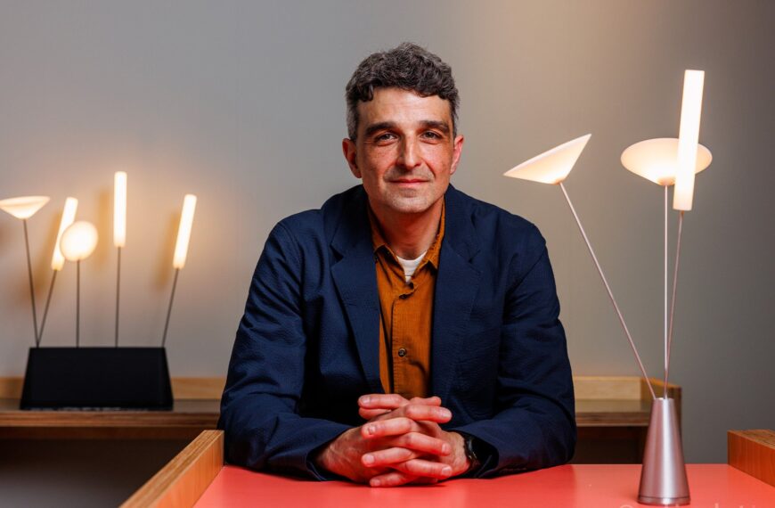 Iluminación Escultural: La Colección Array de Umut Yamac
