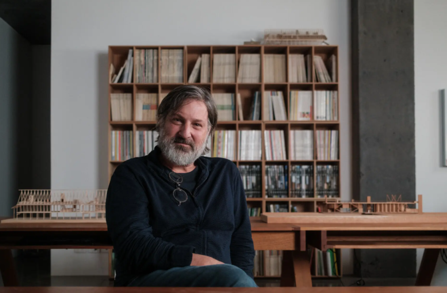 SMILJAN RADIC «EL POETA DE LO FRÁGIL» CONQUISTA EL PRITZKER 2026